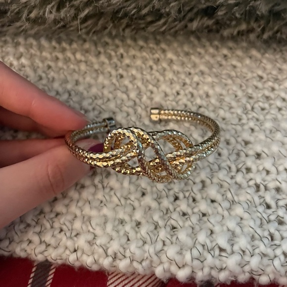 Vintage Gold Toned Faceted Knot Bracelet Cuff - Picture 8 of 9